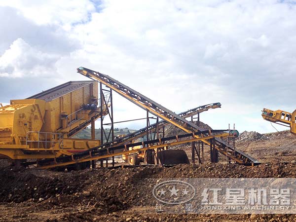 建筑垃圾移動(dòng)破碎站客戶現(xiàn)場