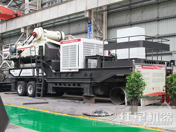移動(dòng)汽車載式粉碎機(jī)——一體化設(shè)計(jì)，省時(shí)省力更省心