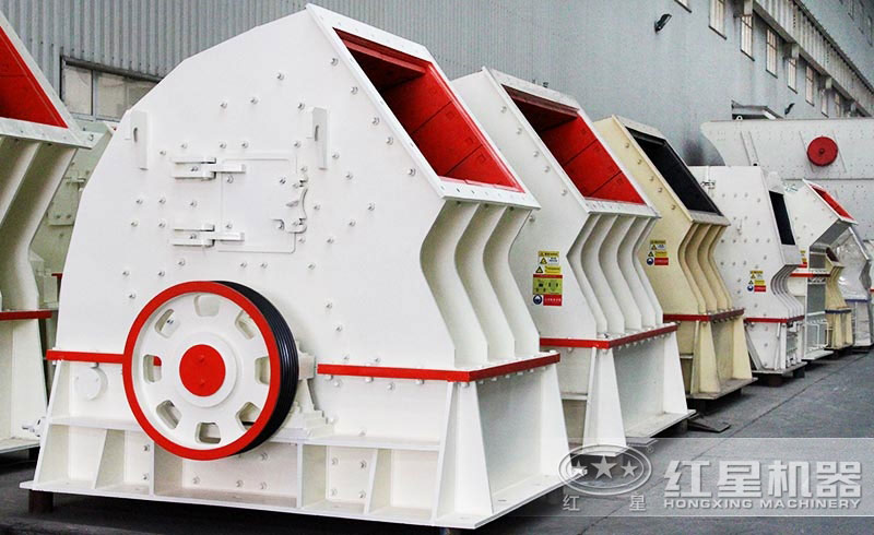 錘式破碎機(jī)廠家，現(xiàn)貨供應(yīng)