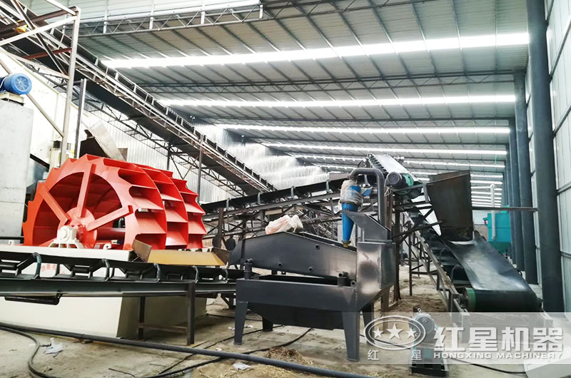水洗沙機(jī)械多少錢一套？（內(nèi)有大型水洗沙機(jī)械工作視頻）