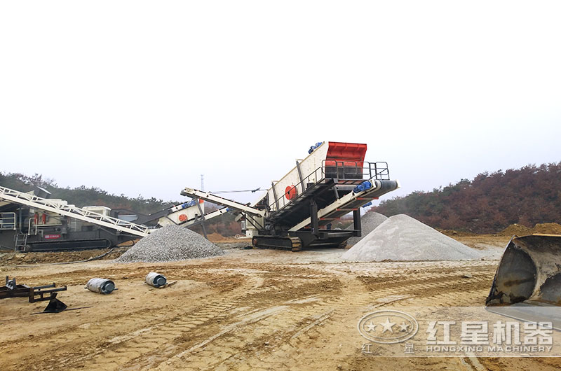移動破石子機，目前國內(nèi)比較先進的破碎石子機器